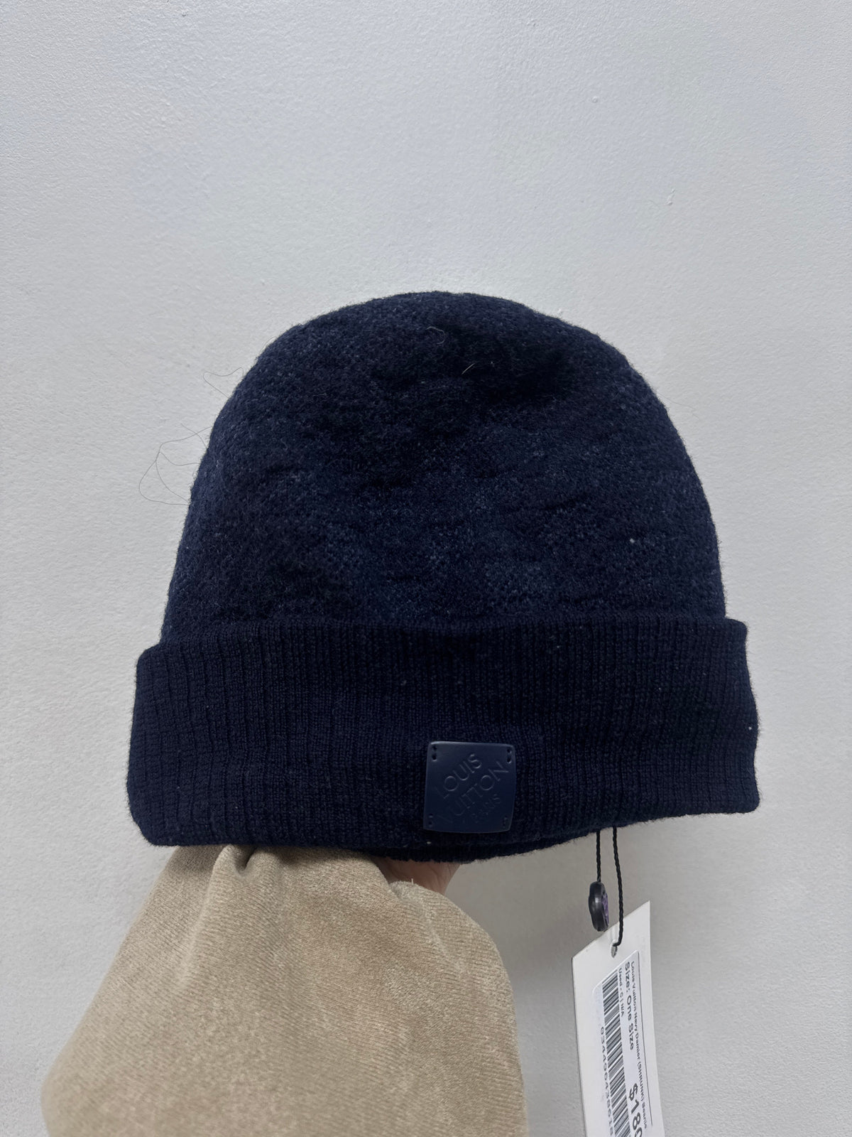 Louis Vuitton Navy Damier (SHRUNK) Beanie