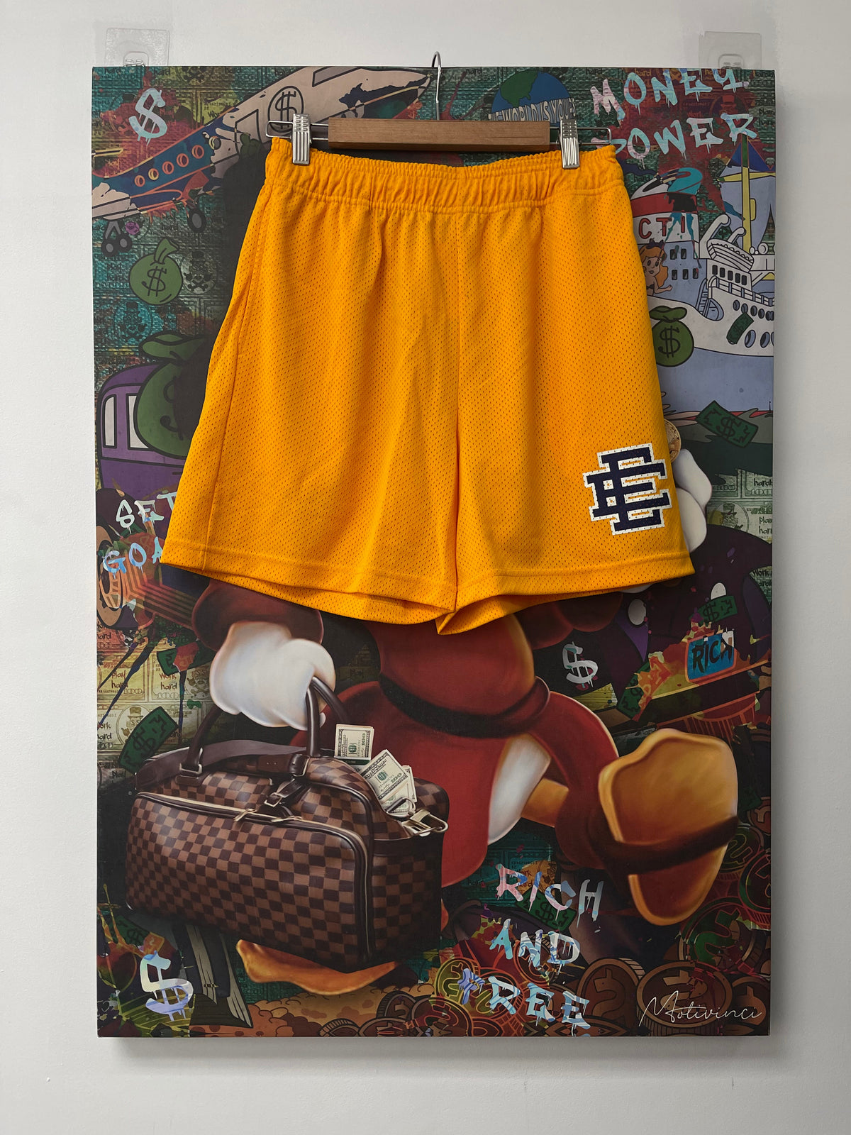 EE Shorts Gold Navy  New