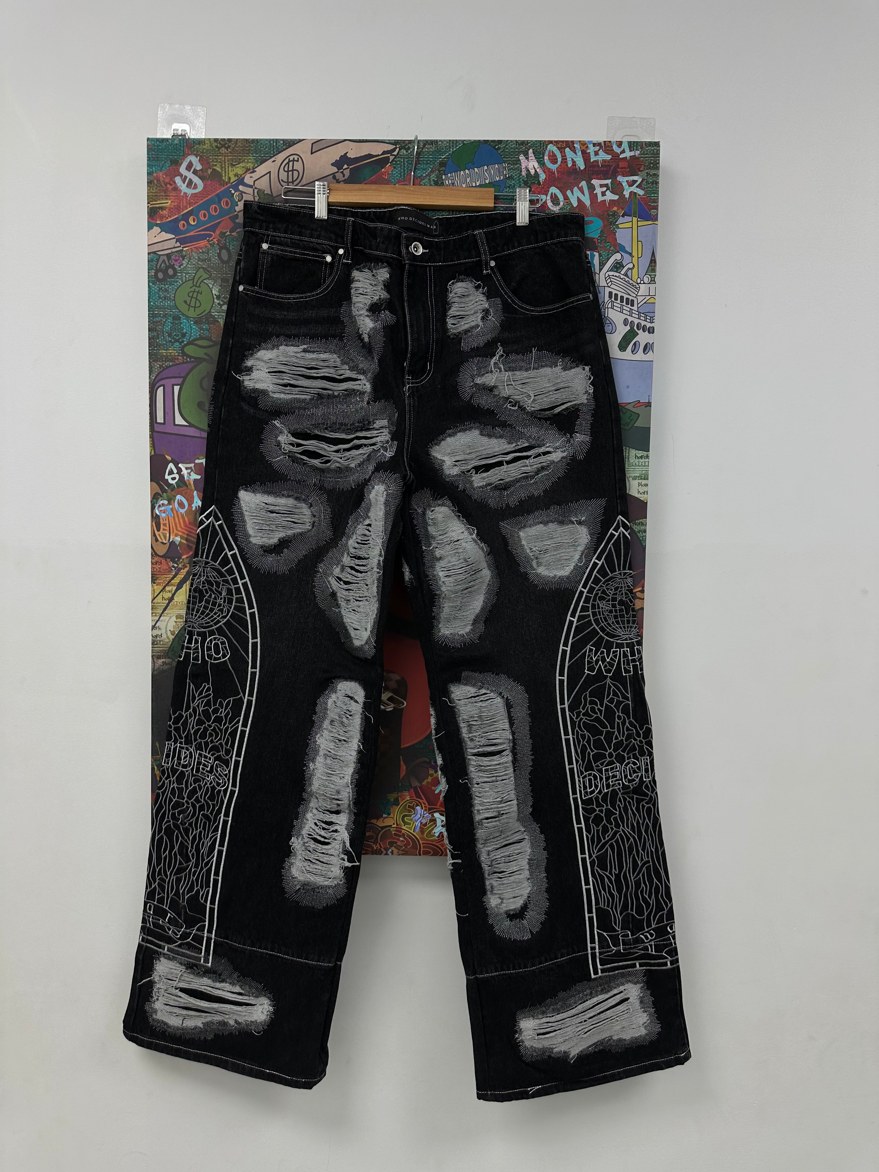 WDW Side Embroidery Black & Silver Jeans